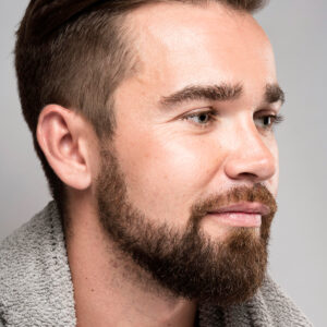 Delineado de barba masculina - Depilación Láser